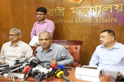 Home Affairs Adviser Jahangir Alam Chowdhury briefs newsmen at his Bangladesh Secretariat office on election law enforcement plan - PID photo