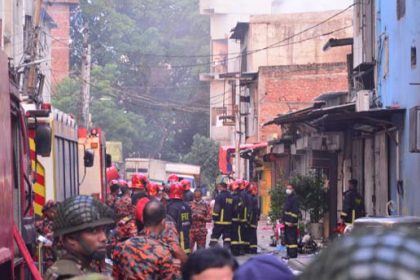 মিরপুরে অগ্নিকাণ্ডে নিহত ১৬ জনের মধ্যে ৭ জন নারী, ৯ জন পুরুষ